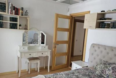 Apartament 4 camere zona Trocadero - 11