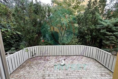 Apartament cu 3 camere semidecomandat în Parcul Carol - 9