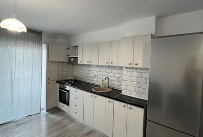 Apartament cu 3 camere decomandat în Micro 3 - 3