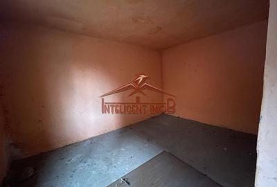 Apartament cu 2 camere semidecomandat în Turnișor - 3
