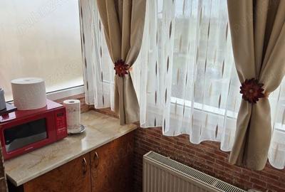 Apartament cu 2 camere decomandat în Florilor - 6