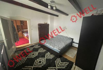 Casă cu 3 camere cu Teren 548 Mp în Lunca Oltului