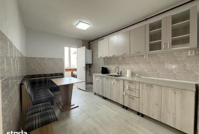 Apartament cu 3 camere în Aradul Nou