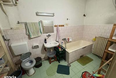 Casă cu 3 camere cu Teren 300 Mp în 14 Mai - 10