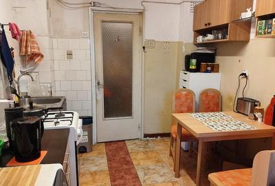 Apartament cu 4 camere semidecomandat în Obor - 1