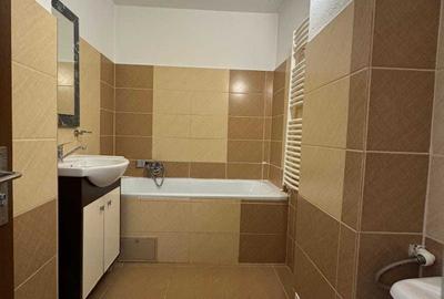 Apartament cu 3 camere decomandat în Nord - 7