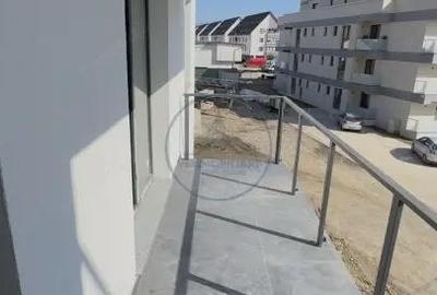 Apartament cu 2 camere semidecomandat în Central - 1