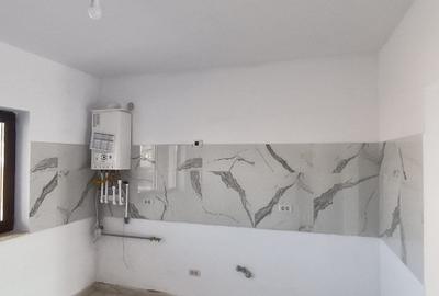 Casă individuală cu 4 camere cu Canalizare în Valea Lupului - 17