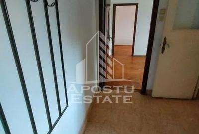 Apartament cu 2 camere, semidecomandat, etajul 2, zona Sagului - 5