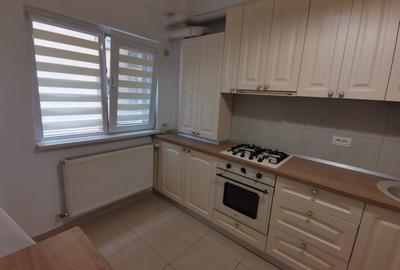 Apartament cu 2 camere decomandat în Roșu - 2