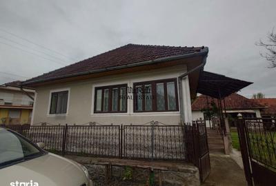 Casă cu 4 camere cu Teren 2651 Mp în Baia de Criș - 13