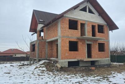 Casă cu 4 camere în Cătămărești - 2