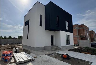 Casă individuală cu 4 camere cu Canalizare în Domnești - 3