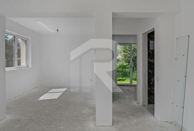 Vila sector 1 - 300mp - P+2+M - 11 camere - Chitila - 11