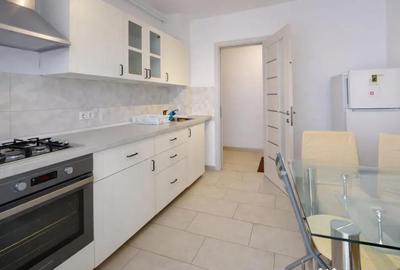 Apartament cu 3 camere semidecomandat, mobilat în Gării - 2