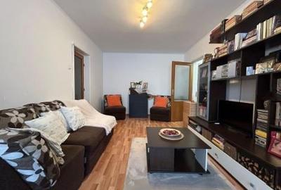 Apartament cu 3 camere semidecomandat, mobilat în Titan - 1