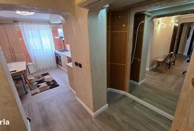 Apartament cu 3 camere decomandat în Central - 3