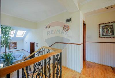 De vanzare vila cu 7 camere, drum privat, in zona de Dealuri - 23