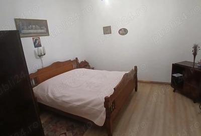 Apartament cu 4 camere semidecomandat în Central - 4