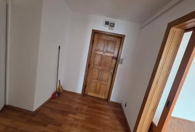 Apartament cu 3 camere decomandat în Bălcescu - 10