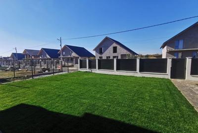Casă cu 4 camere cu Teren 500 Mp în Păulești - 3