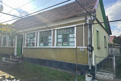 Casă cu 3 camere cu Teren 157 Mp în Saca - 2