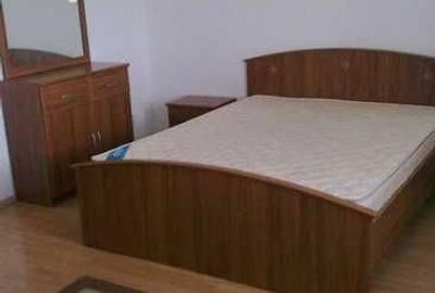 Casă cu 4 camere cu Teren 300 Mp în Central