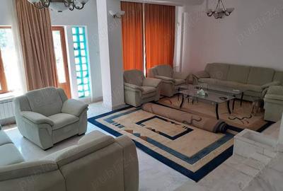 Casă cu 6 camere cu Teren 303 Mp în Faleza Nord - 1