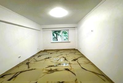 Spațiu comercial, de 72 mp, în Central - 9