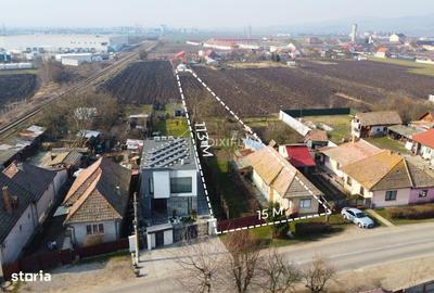 Casă cu 3 camere cu Teren 2003 Mp în Criș - 2