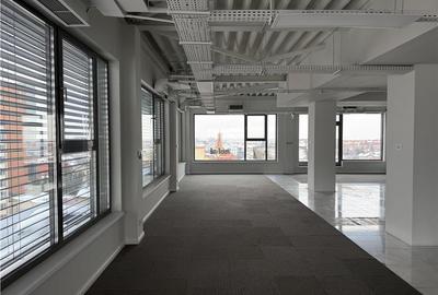 Birou, de 350 mp, în Hipodrom 2 - 4