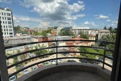 Apartament de vanzare, cu 2 camere, 90 mp, zona Parcul Carol - 14