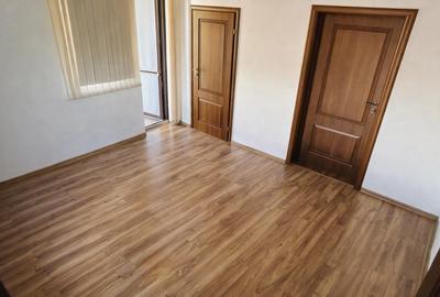 Casă cu 7 camere cu Teren 197 Mp în Antiaeriană - 5