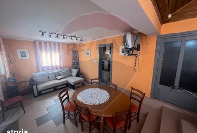 Casă cu 5 camere cu Teren 716 Mp în Vidra - 2