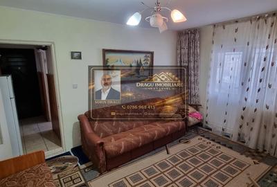 Apartament cu 2 camere semidecomandat, mobilat în Central - 1