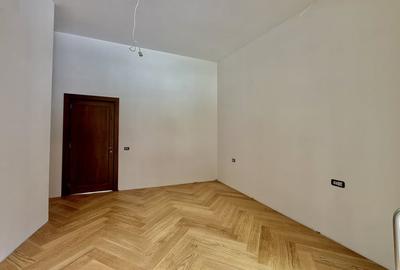 Apartament cu 4 camere decomandat în Furnica - 33