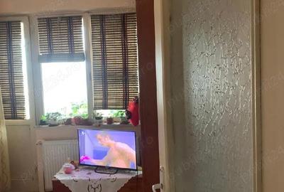 Apartament cu 3 camere decomandat în Central - 2