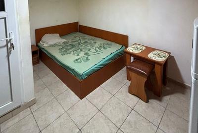 Colentina, Andronache, str. Marcu Zamfir, curte, utilitati incluse - 1