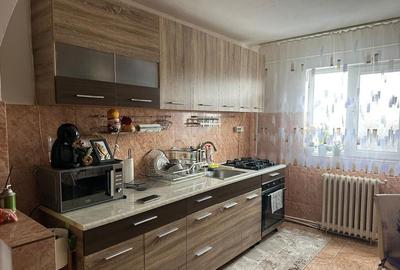 Apartament cu 2 camere semidecomandat în Independenței - 9