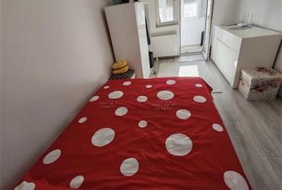 Apartament cu 3 camere decomandat, mobilat în Complex Studențesc - 3