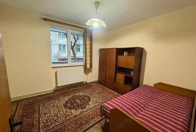 Apartament spa?ios, 3 camere, parter inalt zona lini?tita, VIVO MALL! - 3