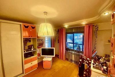 Vanzare apartament de lux ultracentral, Piatra Neam? 240 mp utili, panorama superba - 2