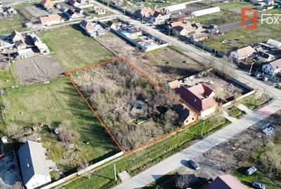 Teren de 2840 mp, în Jebel - 13