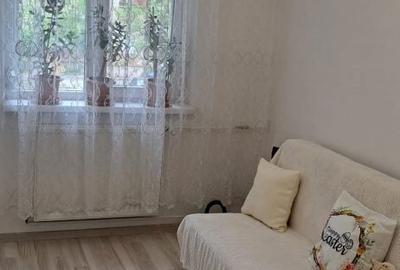 Apartament cu 3 camere decomandat în Decebal - 3