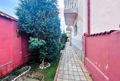 Apartament cu 3 camere decomandat, mobilat în Păcii - 3