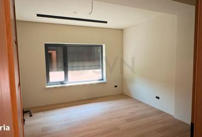 Casă cu 4 camere decomandat cu Canalizare în Băneasa - 6