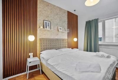 Apartament cu 6 camere decomandat, mobilat în Magheru - 27