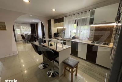 Casă cu 6 camere cu Teren 450 Mp în Central - 15
