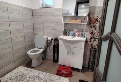 Casă cu 3 camere în Central - 2