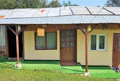 Casă cu 6 camere cu Teren 2000 Mp în Bătrâni - 4